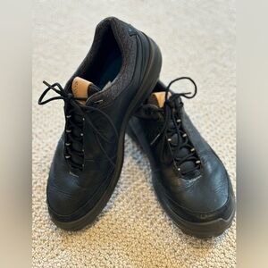 Ecco Black Leather Golf Sneaker